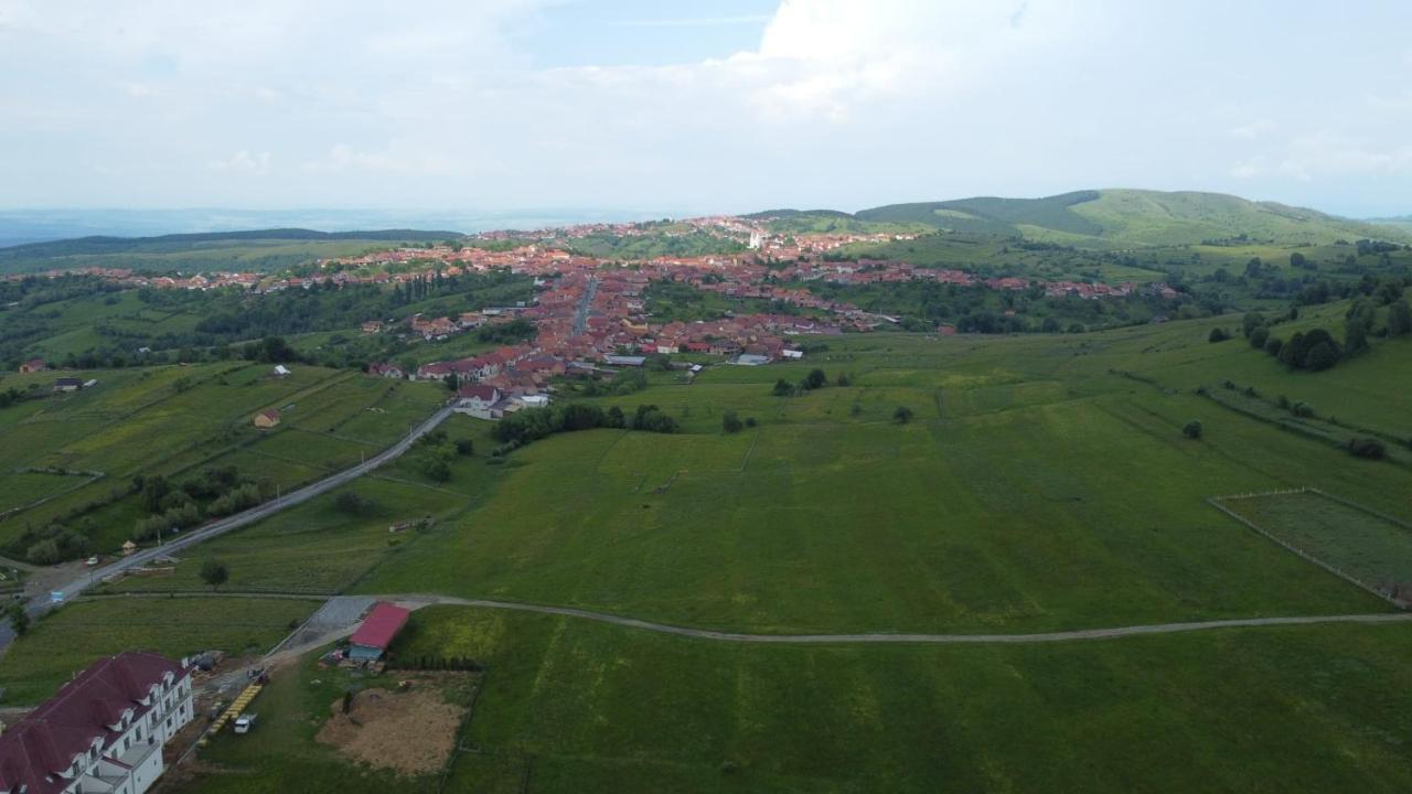 Готель Casa Iancu Jina Екстер'єр фото